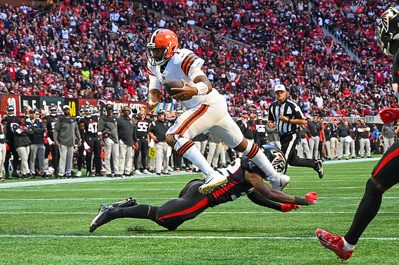 cfm22100200155_cle_at_atl